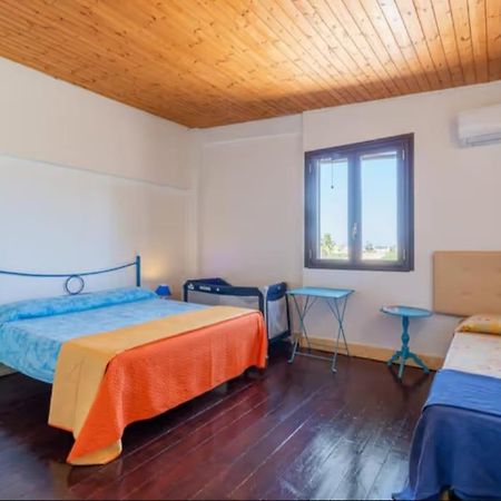 Villa Con Piscina Al Mare Ognina Exterior foto